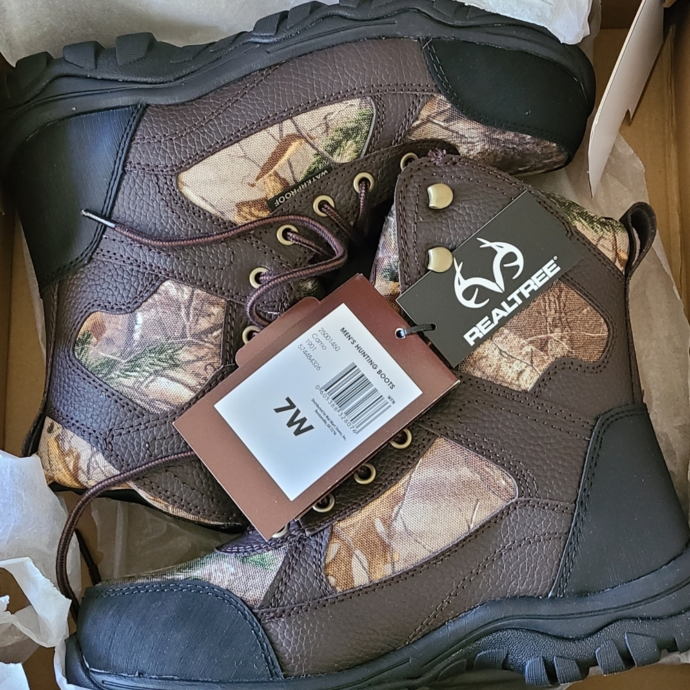 Brand New in Box Women's Insulated Hunting Boots